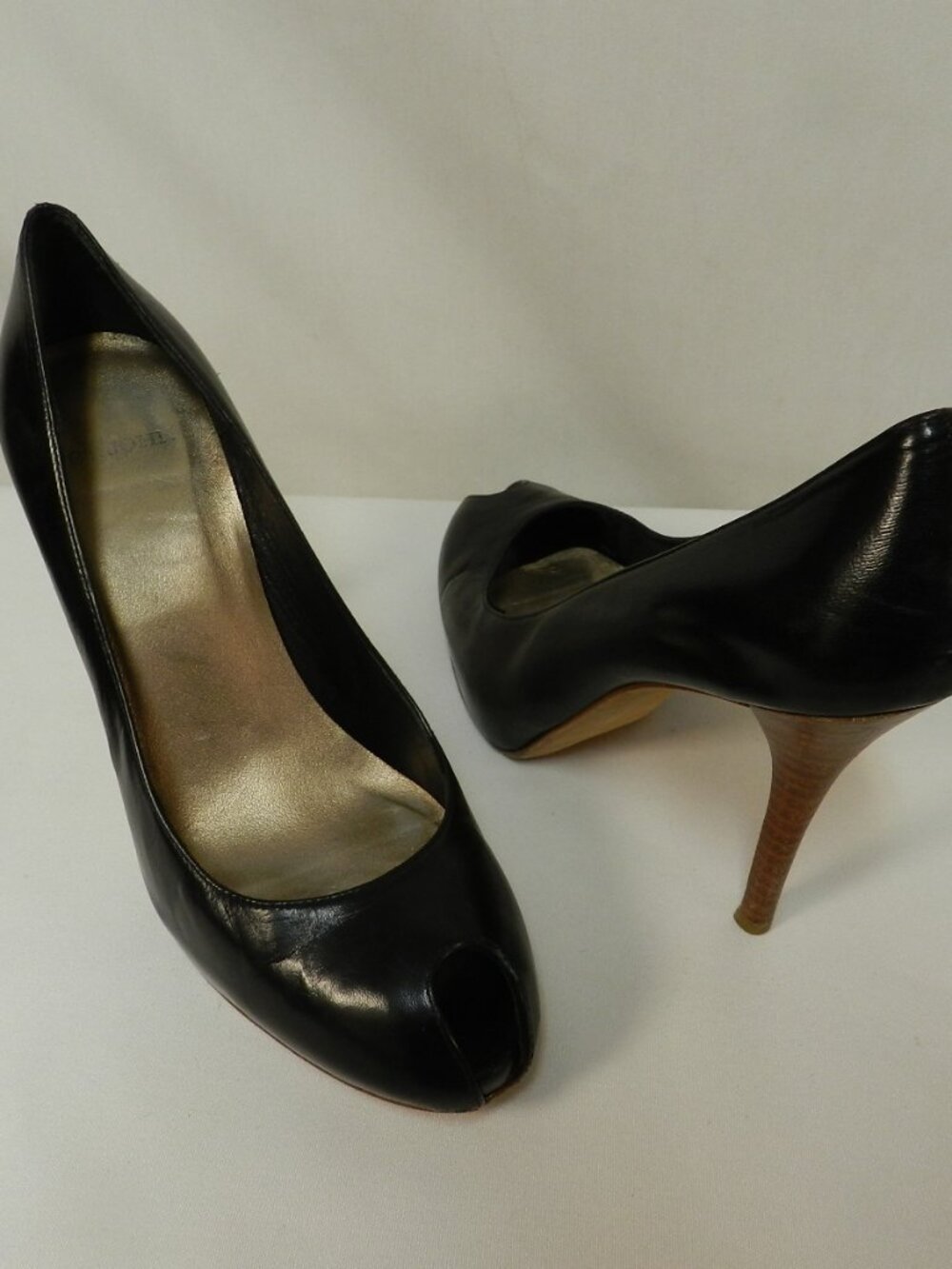 St. John Leather Peep Toe heels pumps black hidden platform Size 8